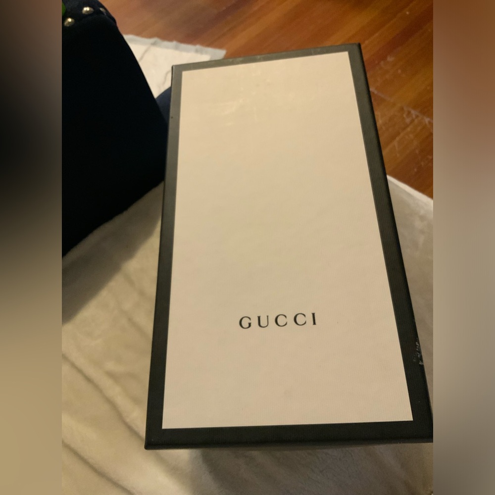 Gucci shoe box
